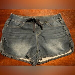 NOBO Mid Rise Shorts